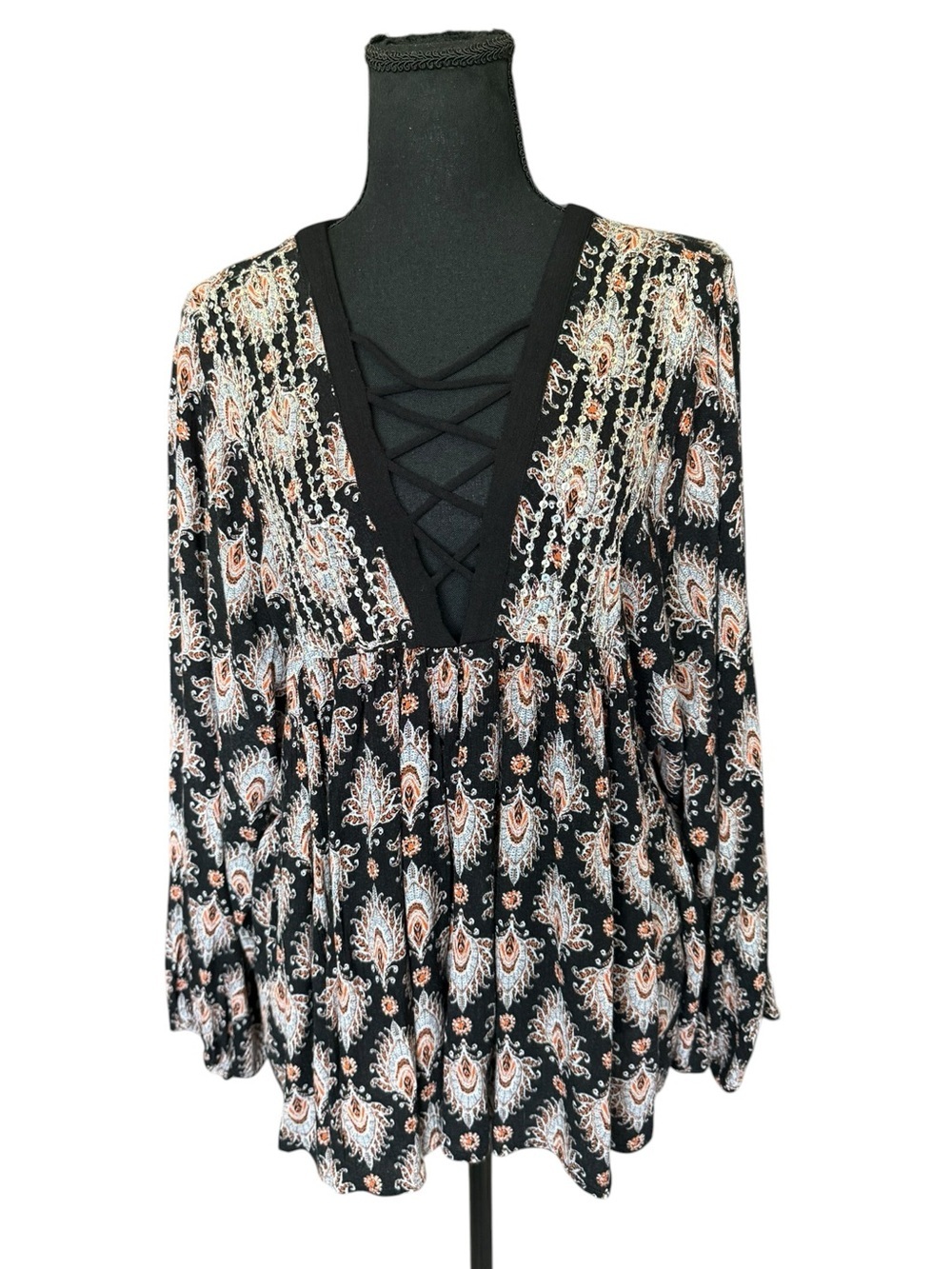 Sugar + Lips Paisley Boho Peasant Blouse Black Long Sleeve Size L Festival F32